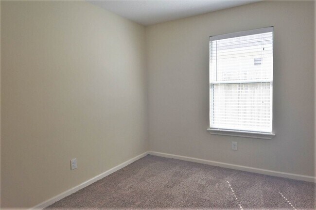 Photo - 8567 Chaletford Dr