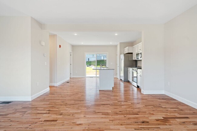 Photo - Half Peak Ledges