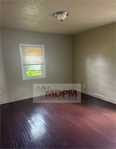 Photo - 17515 Northlawn St Unit Lower Flat