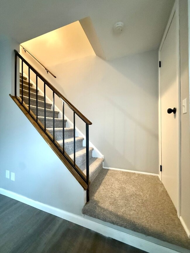 Photo - Pennoyer 1703/1705 Unit 1703