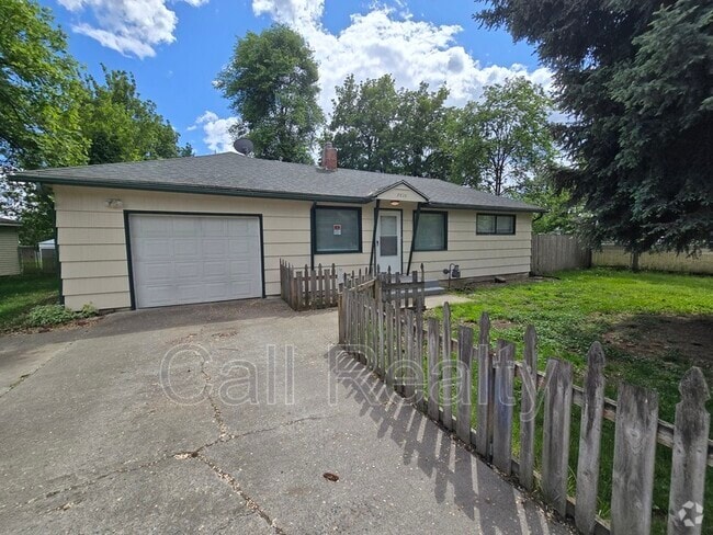 Building Photo - 7610 E S Riverway Ave Rental