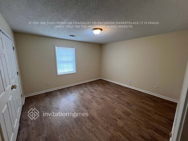 Photo - 50 Boardwalk Ave