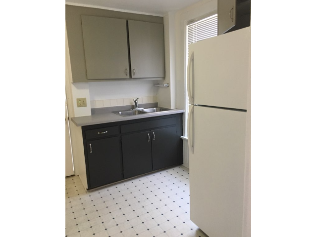 749 E Johnson St #3 - 749 E Johnson