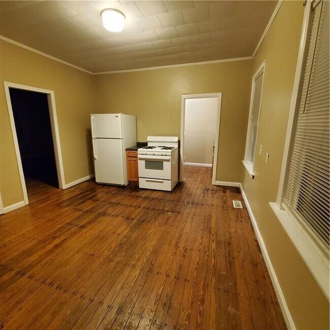 Photo - 37 Wakefield St Unit 39