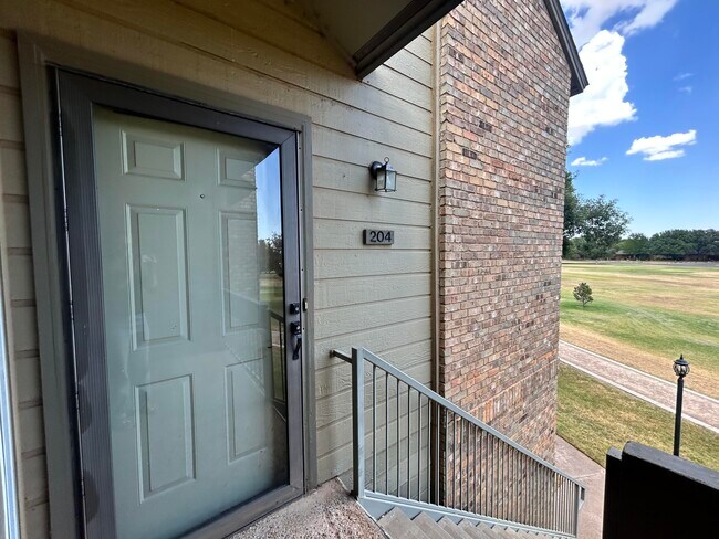 Photo - 5102 80th St Unidad APT 204