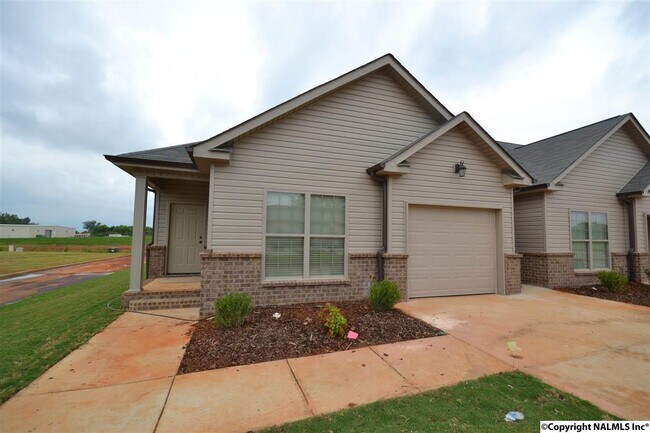 Photo - Minutes to Mazda Toyota, Polaris, Amazon