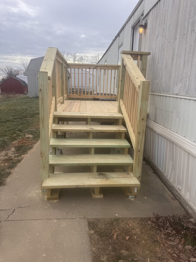 Photo - 156 Janet Dr