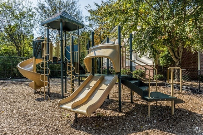 Photo - May Rose Place