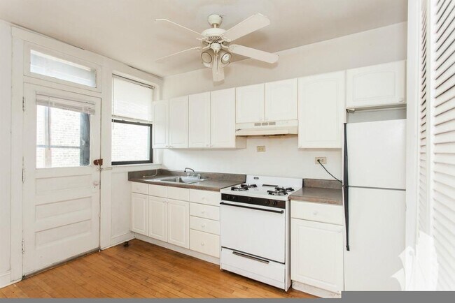 Photo - 1953 W Winnemac Ave Unidad 1