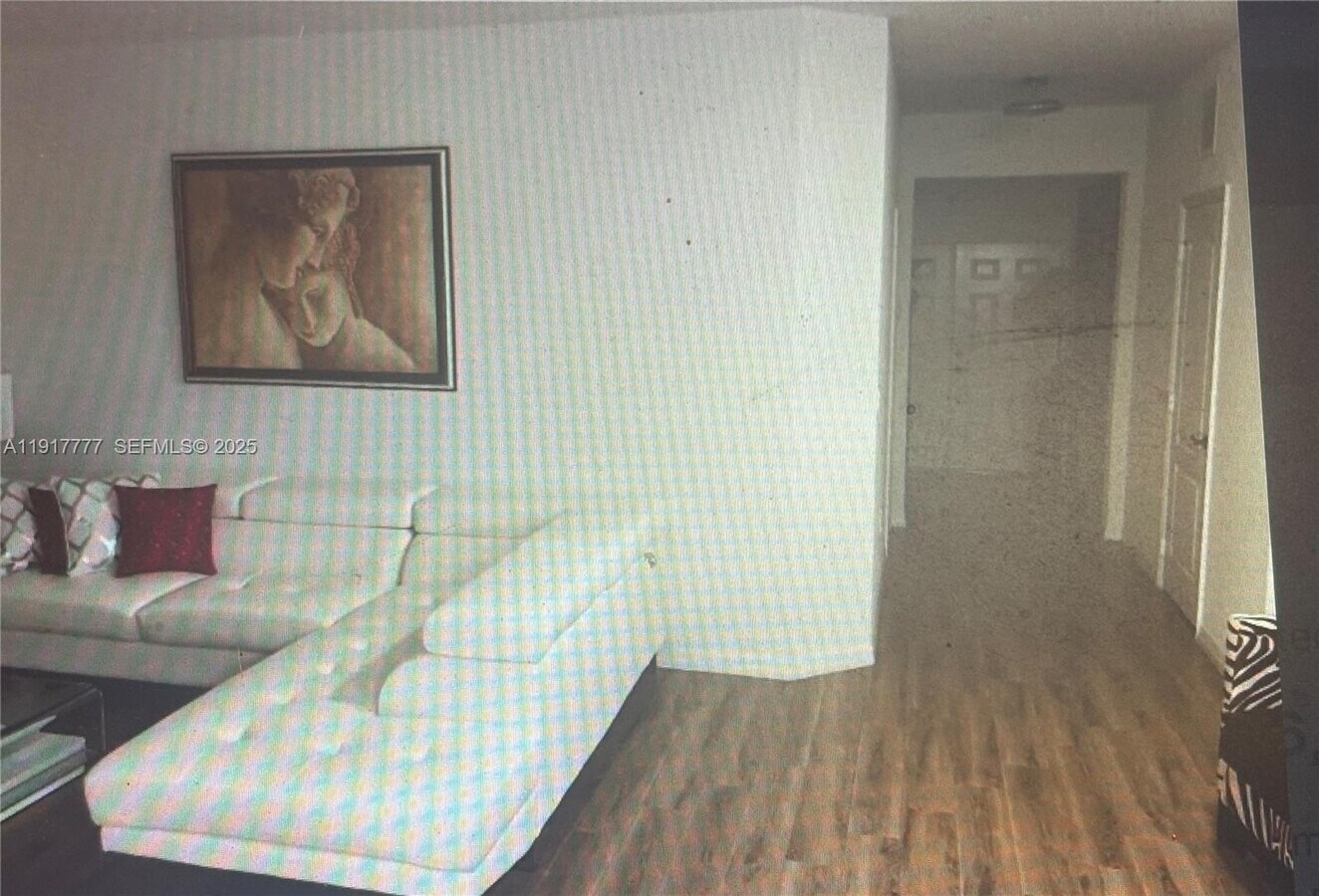 Photo - 415 SE 17th Ave