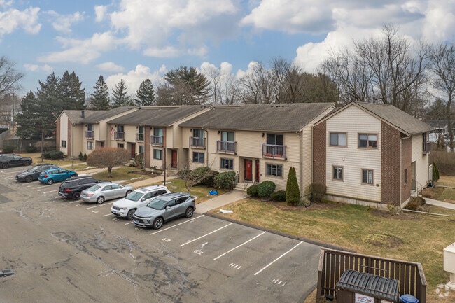 330 Merwin Ave Milford, CT 06460 - Ocean Crest