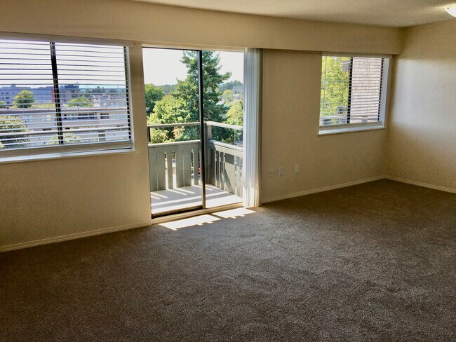 Photo - Shalamar Apartments