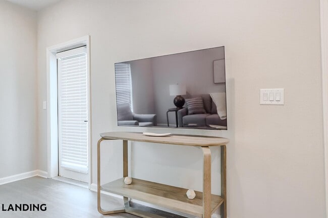 Photo - 1650 Harris Hill Rd Unidad 07-7305