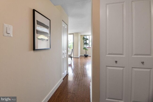 Photo - 1220 Blair Mill Rd Unit 605