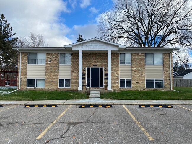 Oak Park Manor