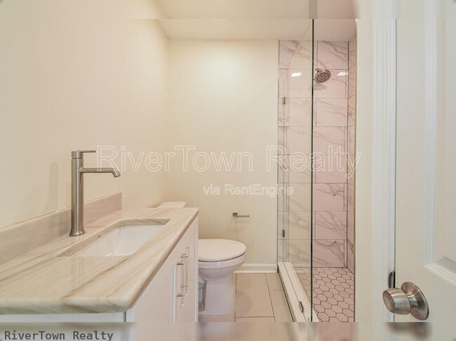 Photo - 277 S Mt Pleasant Rd