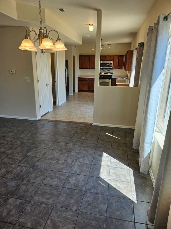 Photo - 5112 Tabor Lane