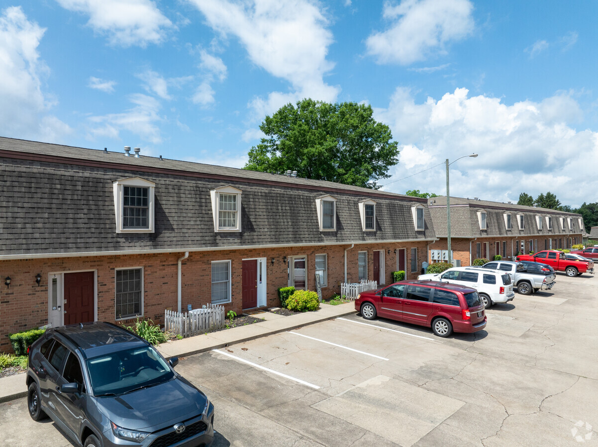 Oak Ridge Condominiums - Oak Ridge Condominiums