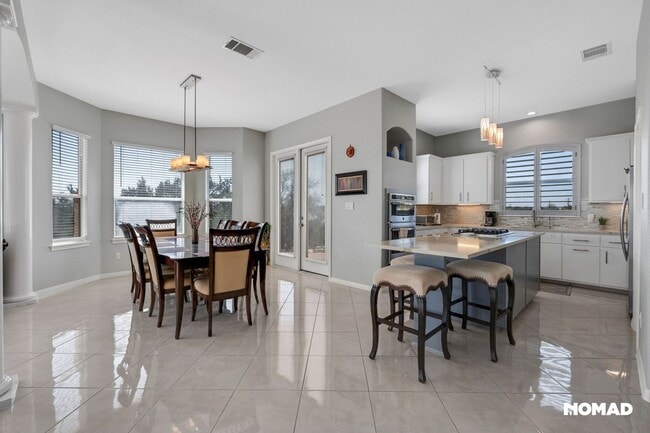 1015 La Cantera
