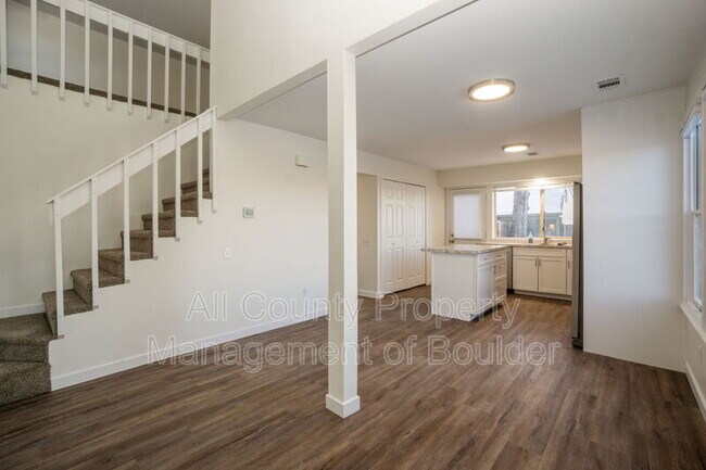 33 Benthaven Pl. - 33 Benthaven Pl. Townhome