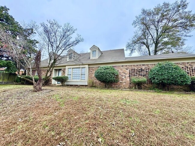 Photo - 2664 Richwood St