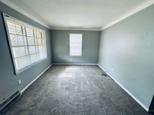 Photo - 3 Bedroom 1 Bathroom House For lease Welco...