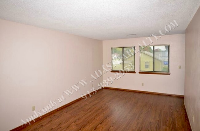 Photo - Beautiful 2 Bed 1 Bath Unit in Raymore-Coming SOON!!