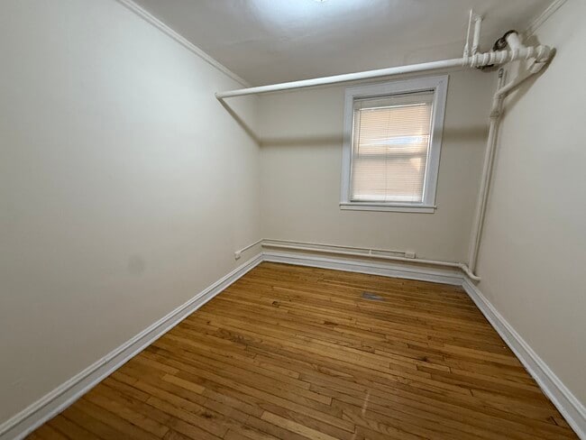 Photo - 2111 Grove Ave