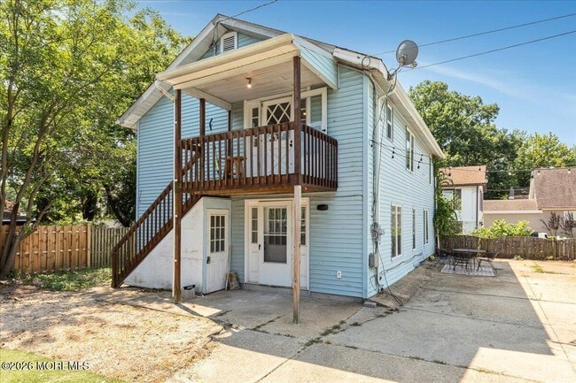 Building Photo - 82 Neptune Ave