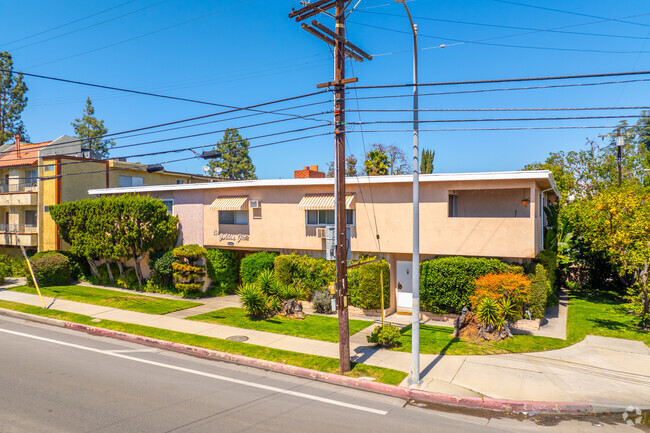 Building Photo - 12159 Magnolia Rental