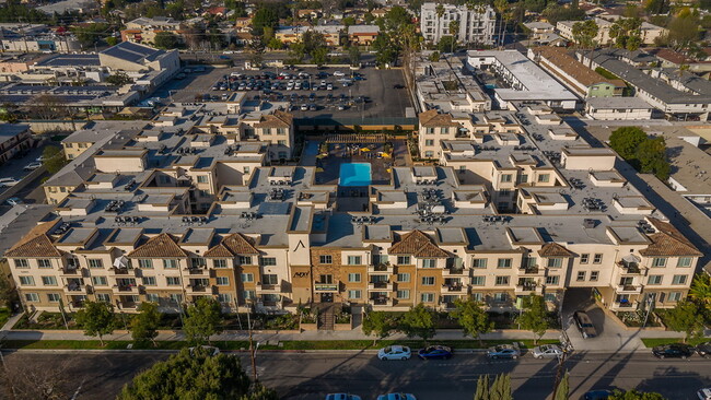 Photo - Avery Apartments