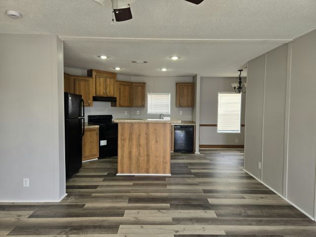 Photo - 218 Magnolia Ln