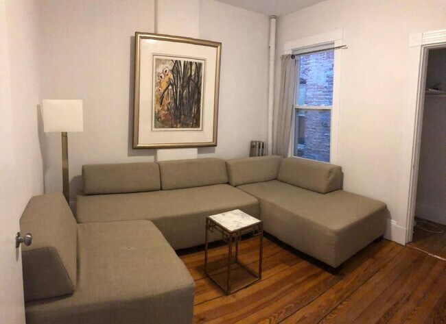 Photo - 18 Dudley St Unit 1