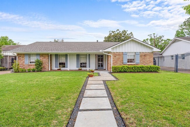 Building Photo - 6158 Burgoyne Dr. Rental
