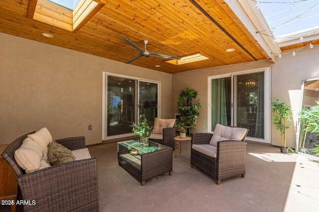 Photo - 5913 E Thomas Rd Townhome