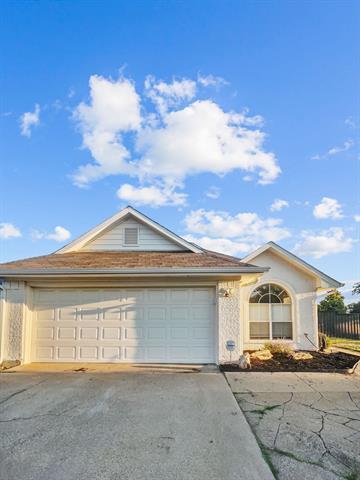 Photo - 909 Plantation Dr