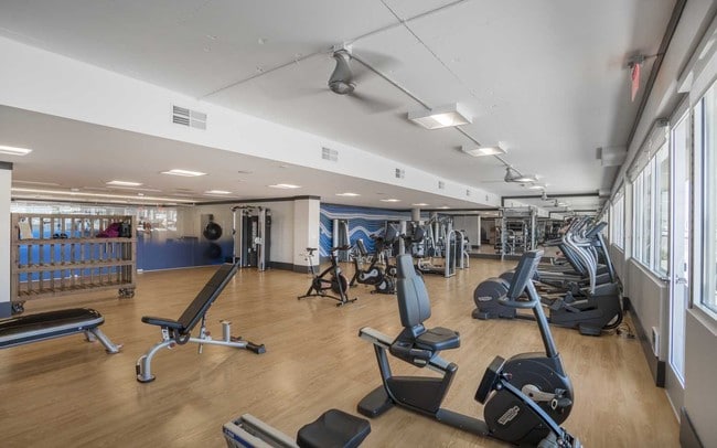 Photo - Wayfarer® Apartments + Marina