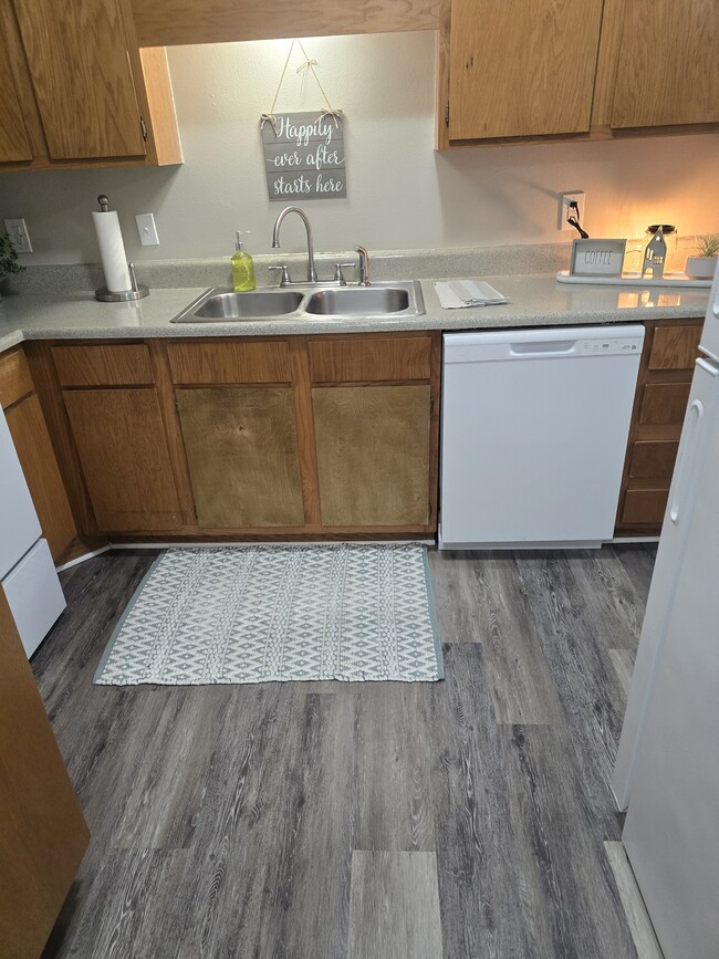 Photo - Bradford Apartments