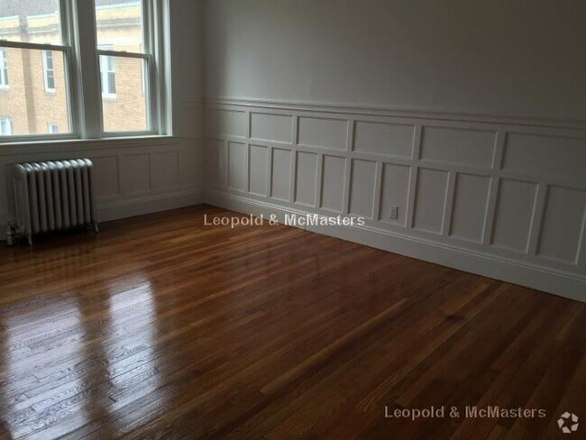 Building Photo - 36 Winchester St Unit 5 Rental