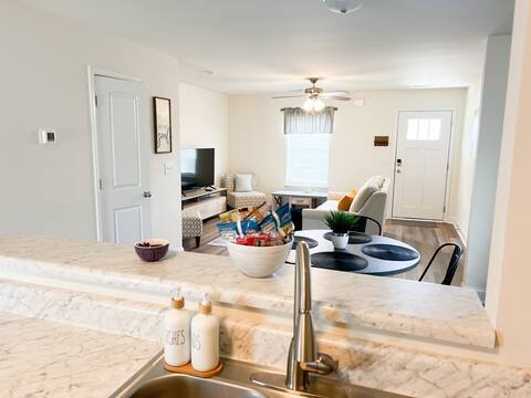 Photo - 262 S Church St