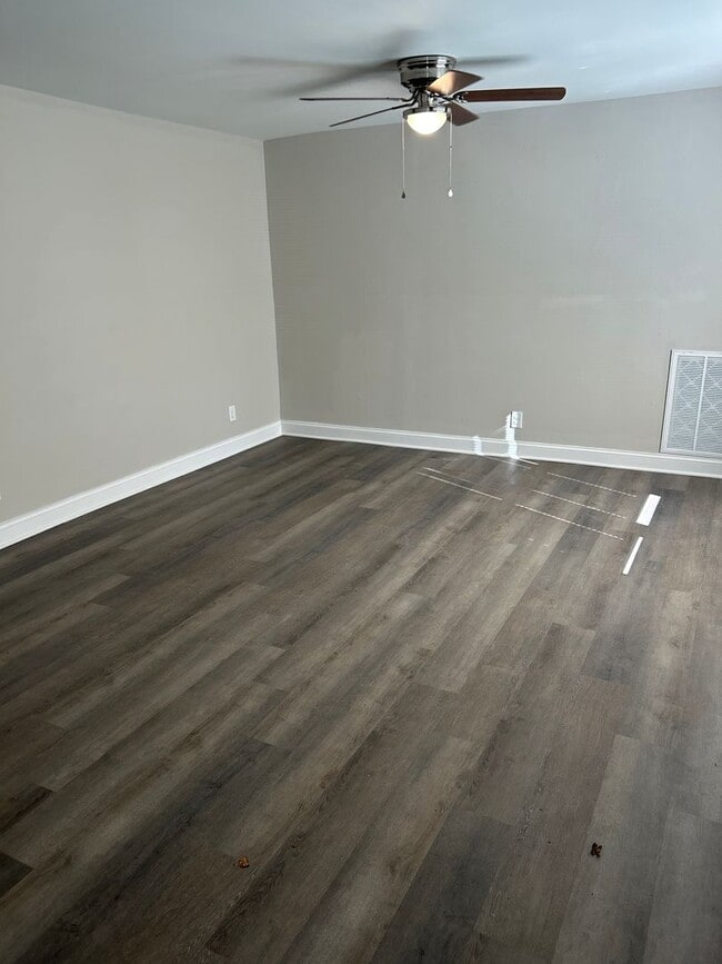 Photo - 1651 22nd St