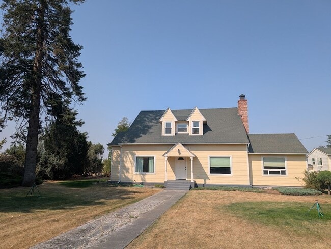 Building Photo - 35744 Waha Rd