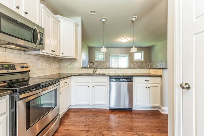 Photo - 2805 Piedmont River Way