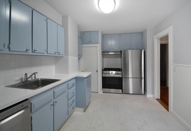 Building Photo - 110 Webster St Unit 110