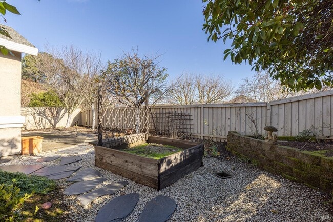 Photo - 286 Red Mountain Dr