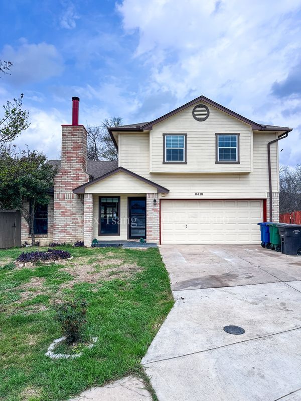 Photo - 6419 Chimney Nest