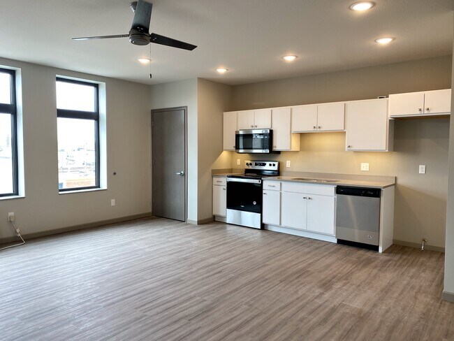 Skyway Properties LLC