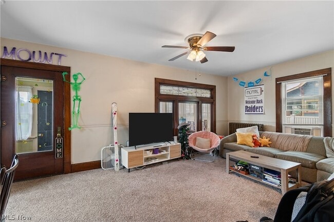 Photo - 2372 S Union Ave