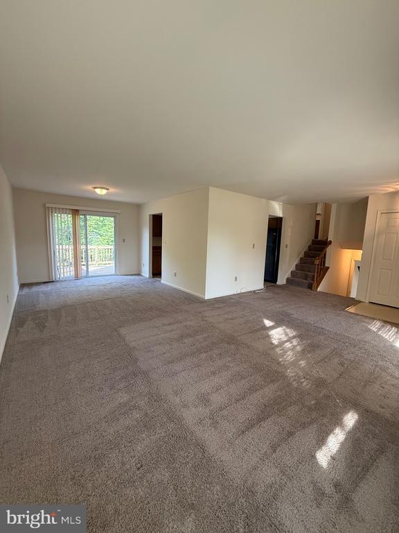 Photo - 900 Dewberry Dr