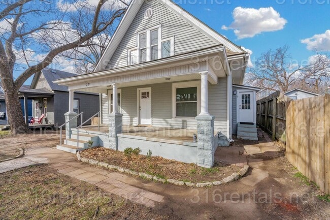 Photo - $750 - Studio / 1 bath - Beautiful newly renovated Multi-family home located in Delano Unit 3